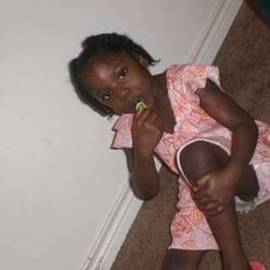 Meet your Posher, Felicia